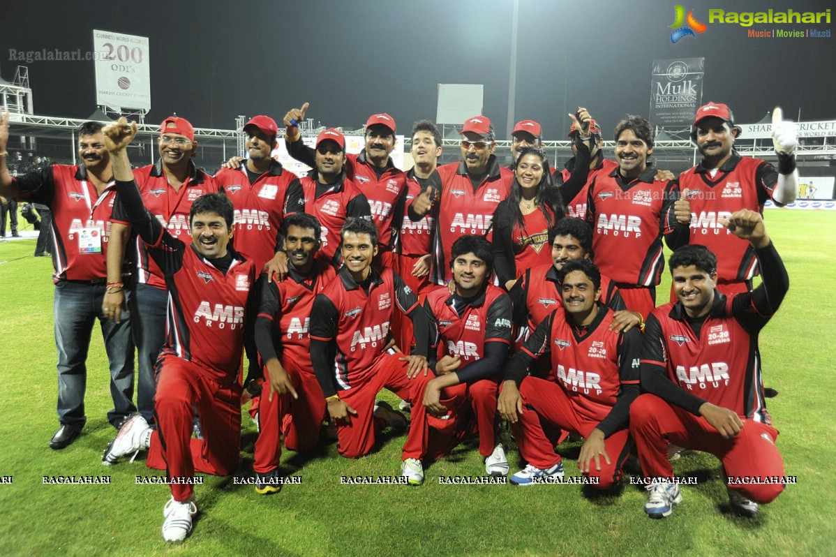 CCL 2 Telugu Warriors Vs Mumbai Heroes Match - Day 1, Set 3