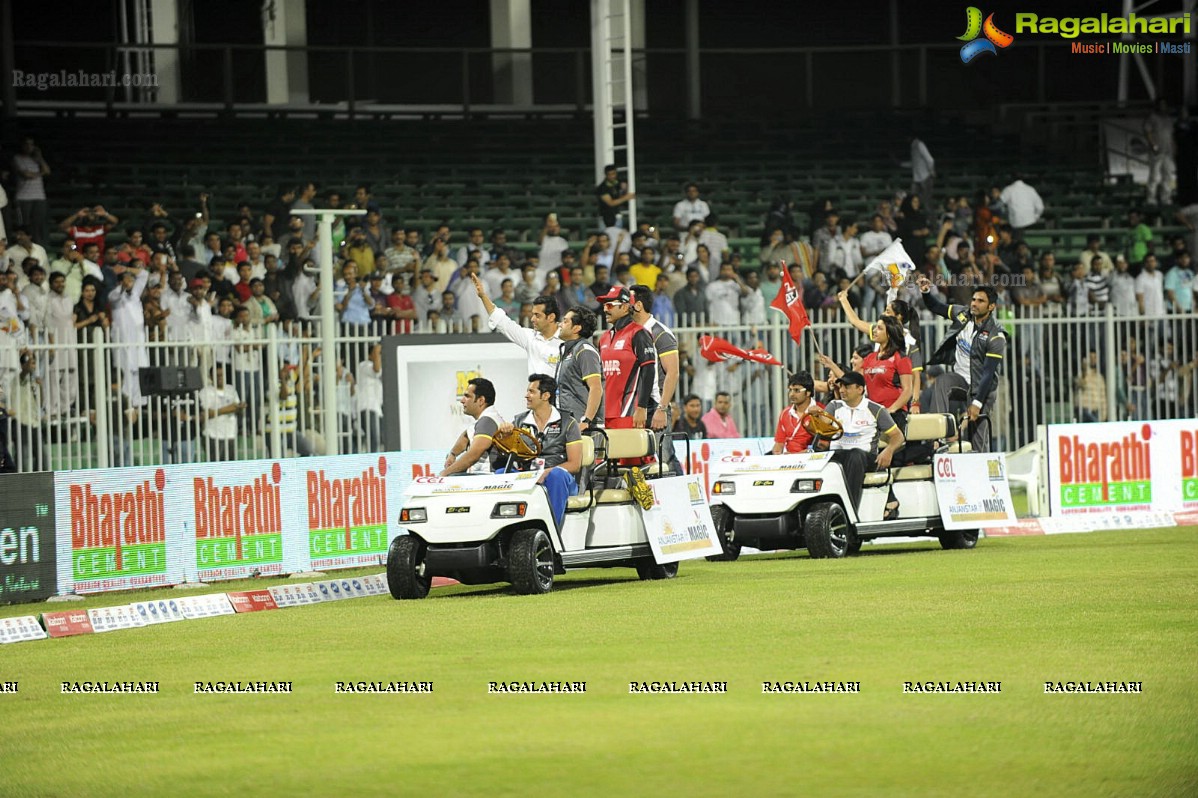 CCL 2 Telugu Warriors Vs Mumbai Heroes Match - Day 1, Set 3