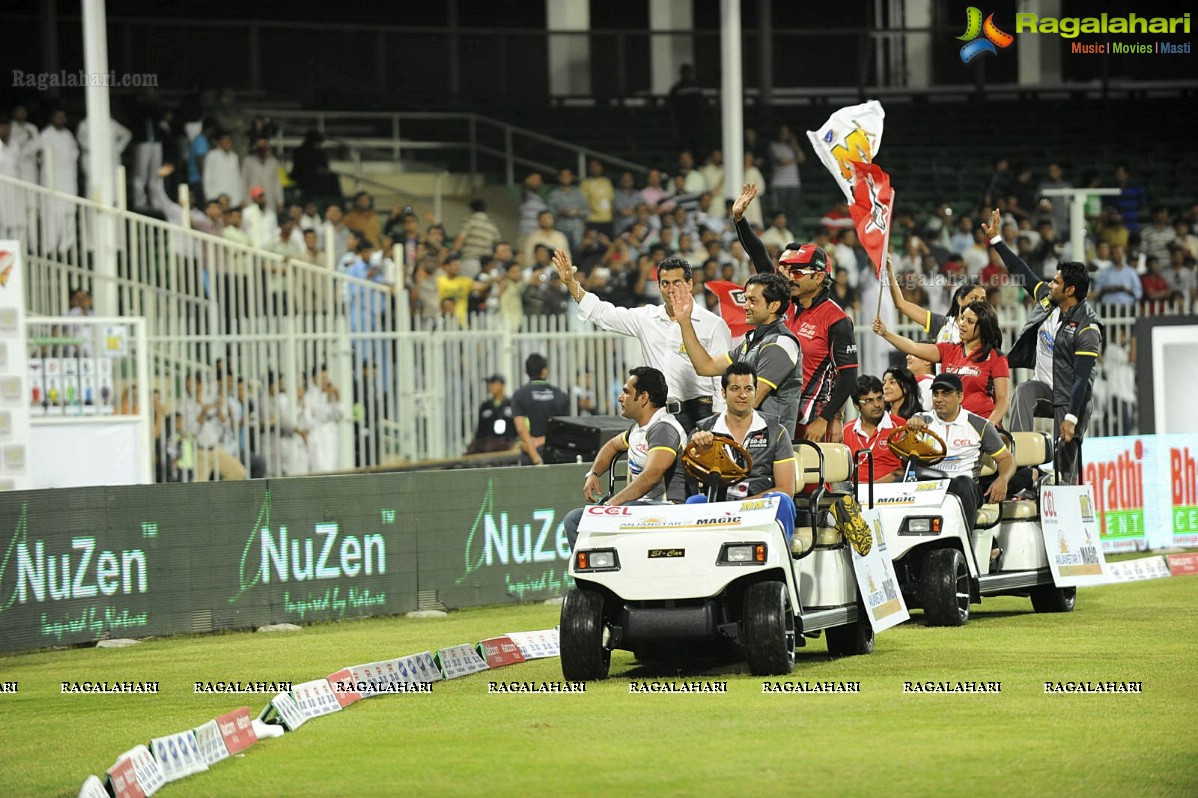 CCL 2 Telugu Warriors Vs Mumbai Heroes Match - Day 1, Set 3