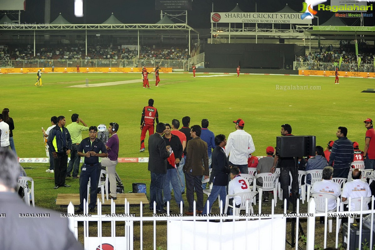 CCL 2 Telugu Warriors Vs Mumbai Heroes Match - Day 1, Set 3