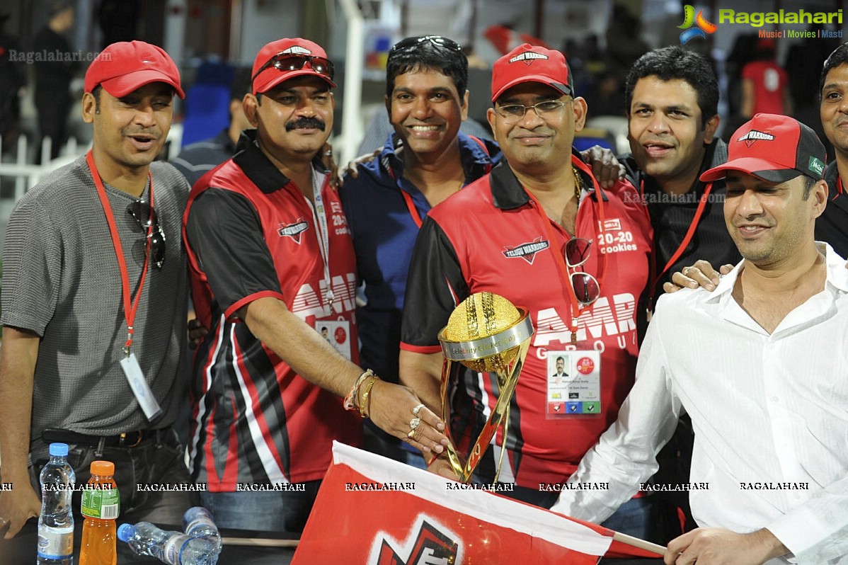 CCL 2 Telugu Warriors Vs Mumbai Heroes Match - Day 1, Set 3