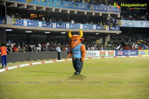 Chennai Rhinos - Karnataka Bulldozers Cricket Match