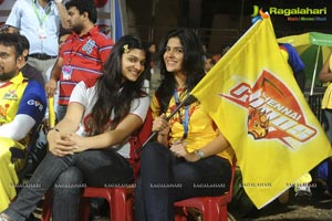 Chennai Rhinos - Karnataka Bulldozers Cricket Match