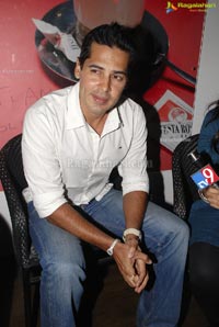 Dino Morea launches Testa Rossa in Hyderabad