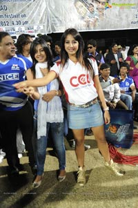 Karnataka Bulldozers - Mumbai Indians Cricket Match