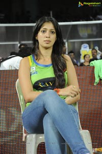 Kerala Strikers Vs Mumbai Heroes