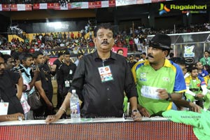 Kerala Strikers Vs Mumbai Heroes