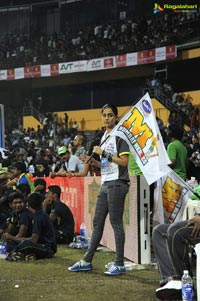 Kerala Strikers Vs Mumbai Heroes