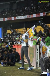 Kerala Strikers Vs Mumbai Heroes