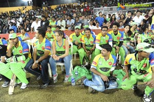 Kerala Strikers Vs Mumbai Heroes