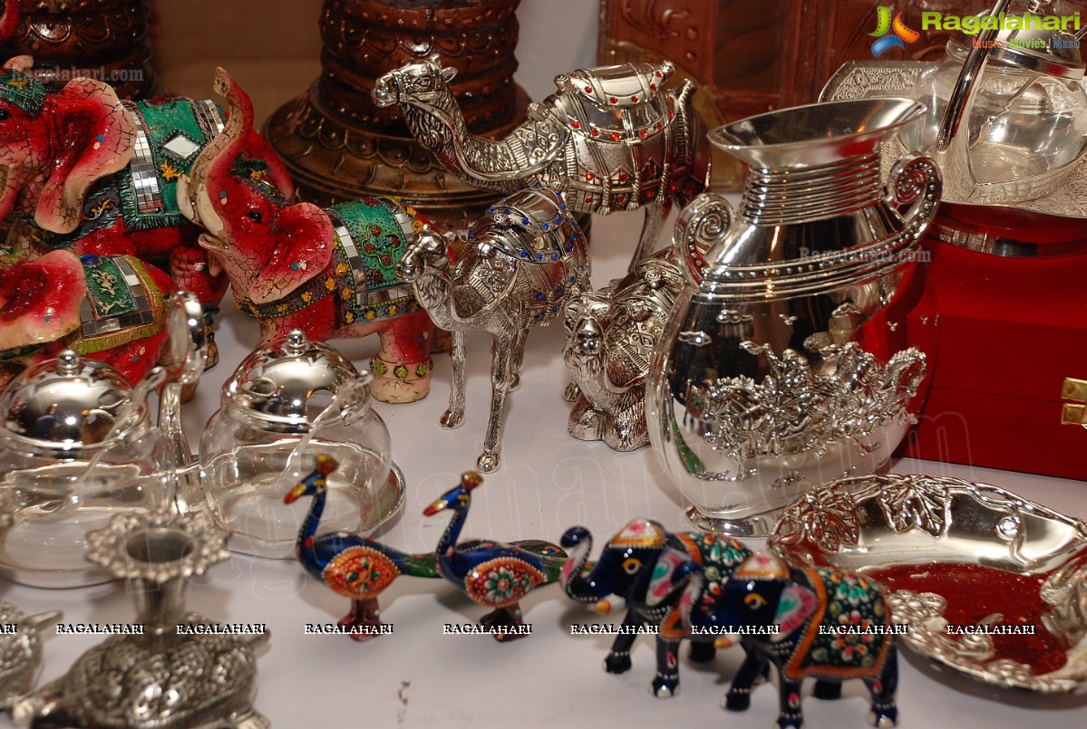 Khwaish Jan. 2012 Exhibition & Sale