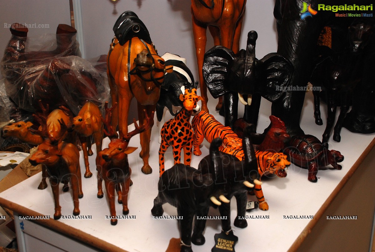 Khwaish Jan. 2012 Exhibition & Sale