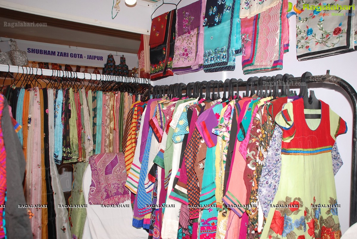 Khwaish Jan. 2012 Exhibition & Sale