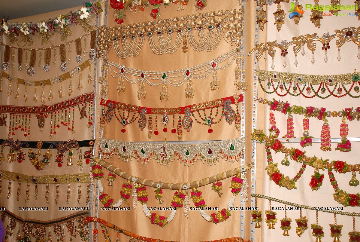 Khwaish Jan. 2012 Exhibition & Sale
