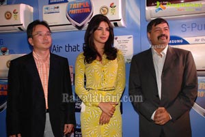 Priyanka Chopra Unviles New Range of Samsung AC's