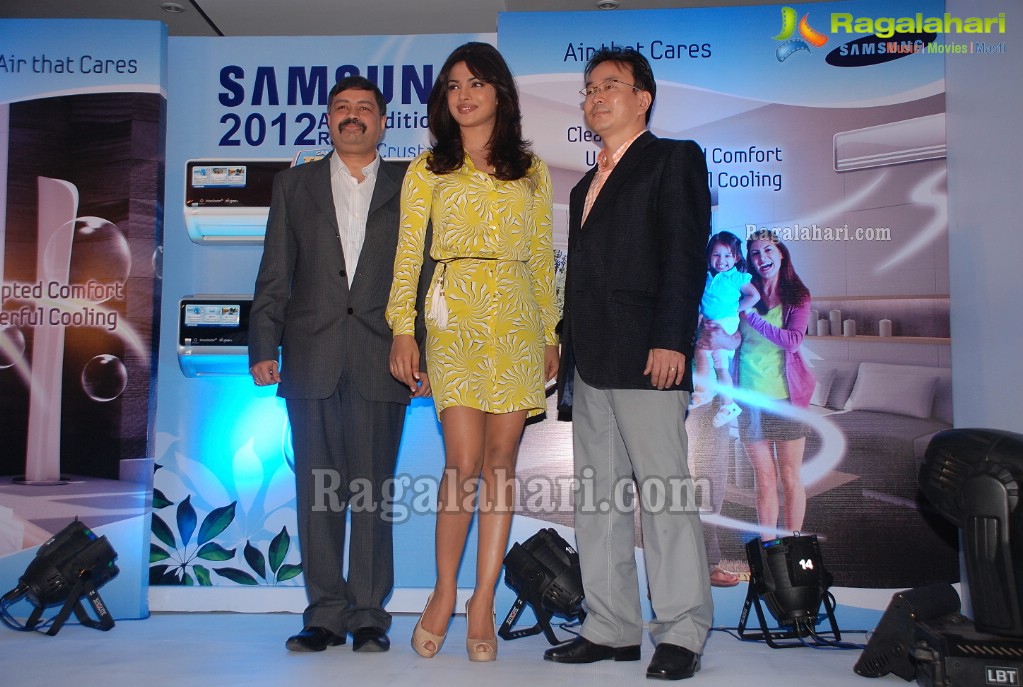 Priyanka Chopra Unviles New Range of Samsung AC's