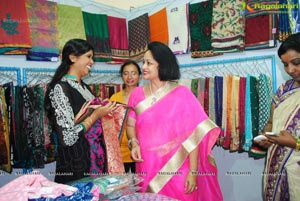 Rajani Launches Bridal Exhibition at Satya Sai Nigamagamam