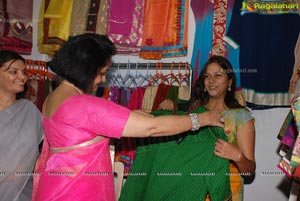 Rajani Launches Bridal Exhibition at Satya Sai Nigamagamam