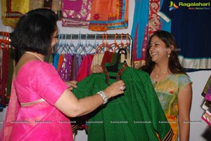 Rajani Launches Bridal Exhibition at Satya Sai Nigamagamam