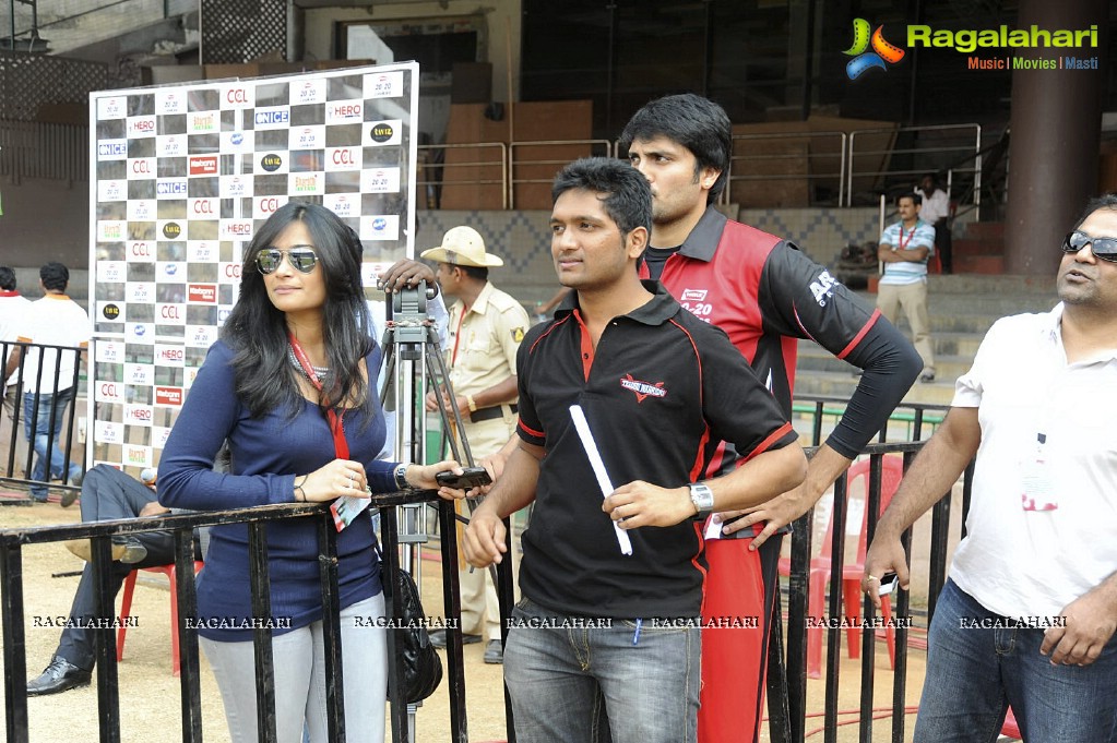 CCL 2012: Tollywood Warriors VS Bengal Tigers