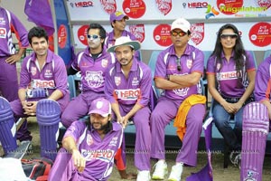 Telugu Warriors won on Bengal Tigers