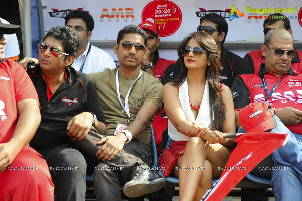 CCL 2012: Tollywood Warriors VS Bengal Tigers