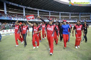 Telugu Warriors won on Bengal Tigers