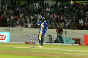 Telugu Warriors-Karnataka Bulldozers Match