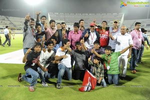 Telugu Warriors-Karnataka Bulldozers Match