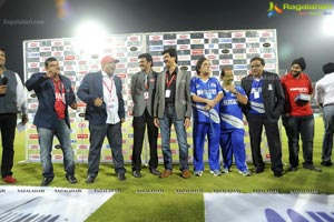 Telugu Warriors-Karnataka Bulldozers Match