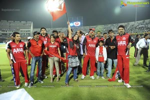 Telugu Warriors-Karnataka Bulldozers Match