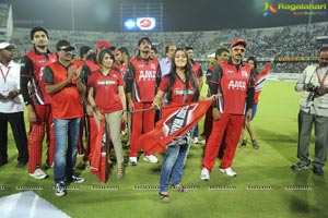 Telugu Warriors-Karnataka Bulldozers Match