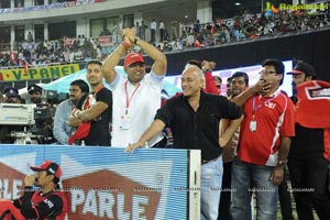 Telugu Warriors-Karnataka Bulldozers Match