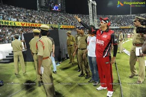 Telugu Warriors-Karnataka Bulldozers Match