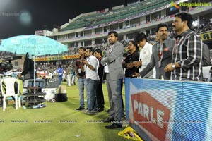 Telugu Warriors-Karnataka Bulldozers Match