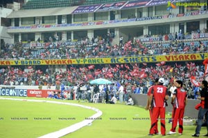 Telugu Warriors-Karnataka Bulldozers Match