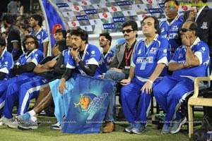 Telugu Warriors-Karnataka Bulldozers Match