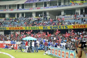 Telugu Warriors-Karnataka Bulldozers Match