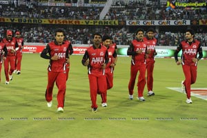 Telugu Warriors-Karnataka Bulldozers Match