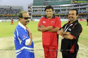 Telugu Warriors-Karnataka Bulldozers Match