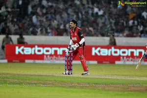 Telugu Warriors-Karnataka Bulldozers Match