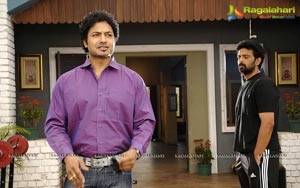 Arjun, JD Chakravarthy, Minisha Lambha