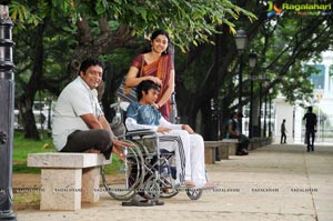 Aakash, Prakash Raj, Radhika Apte