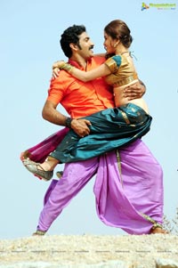 Taraka Ratna, Sheena