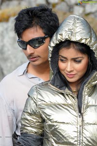 Jeeva, Shriya