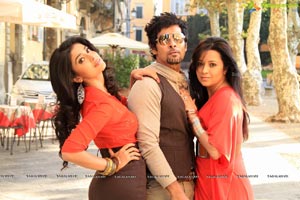 Vikram, Deeksha Seth, Saloni