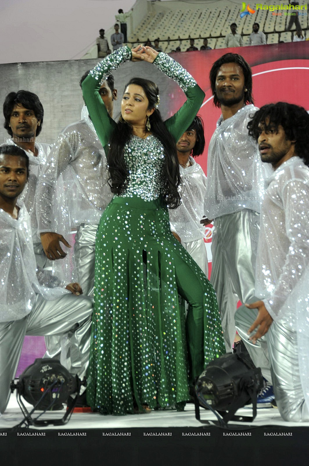 Charmi's Stage Performance at CCL 2012 - Photo Gallery