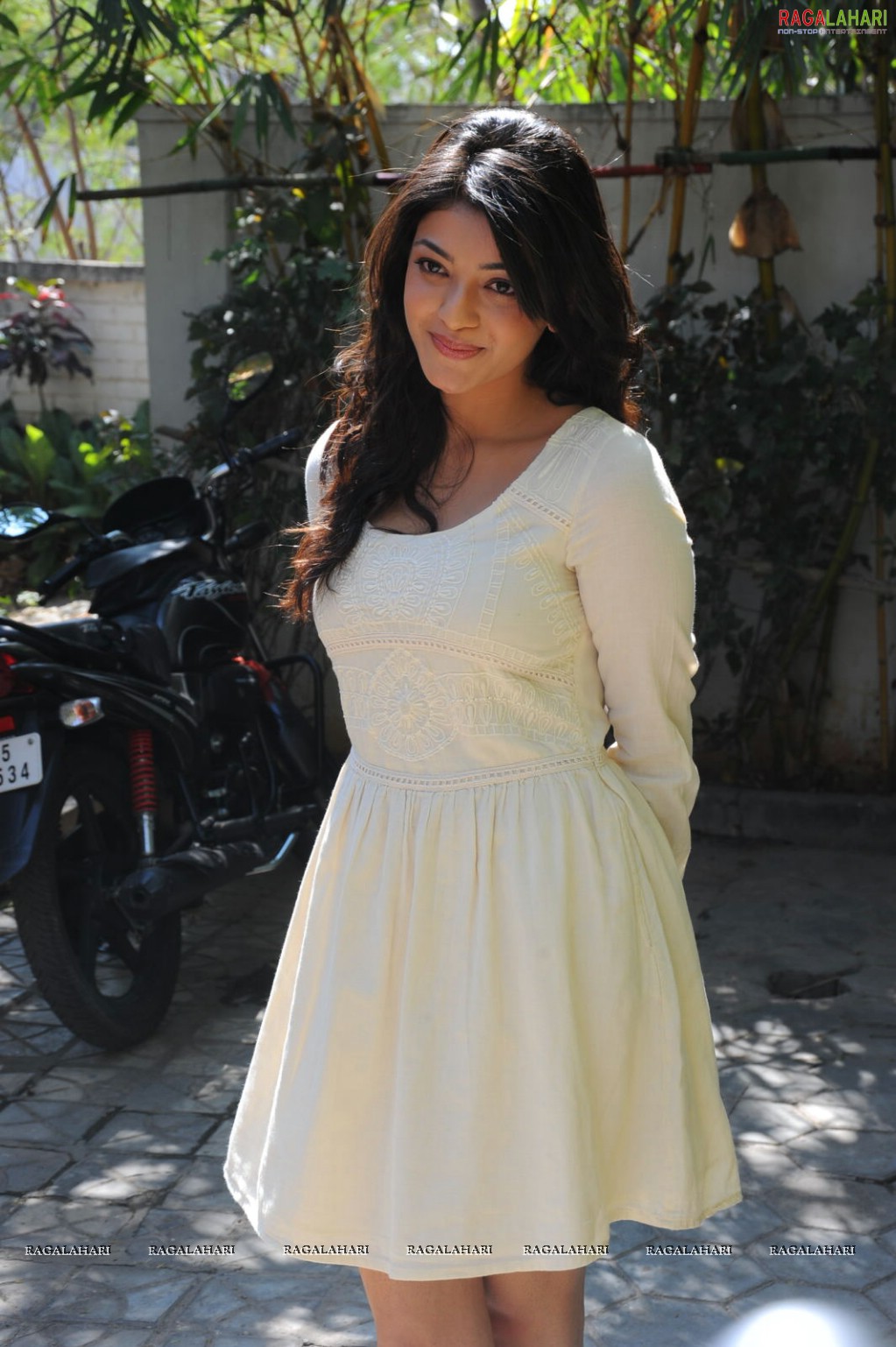 Kajal Aggarwal in White Frock HD Gallery, Images