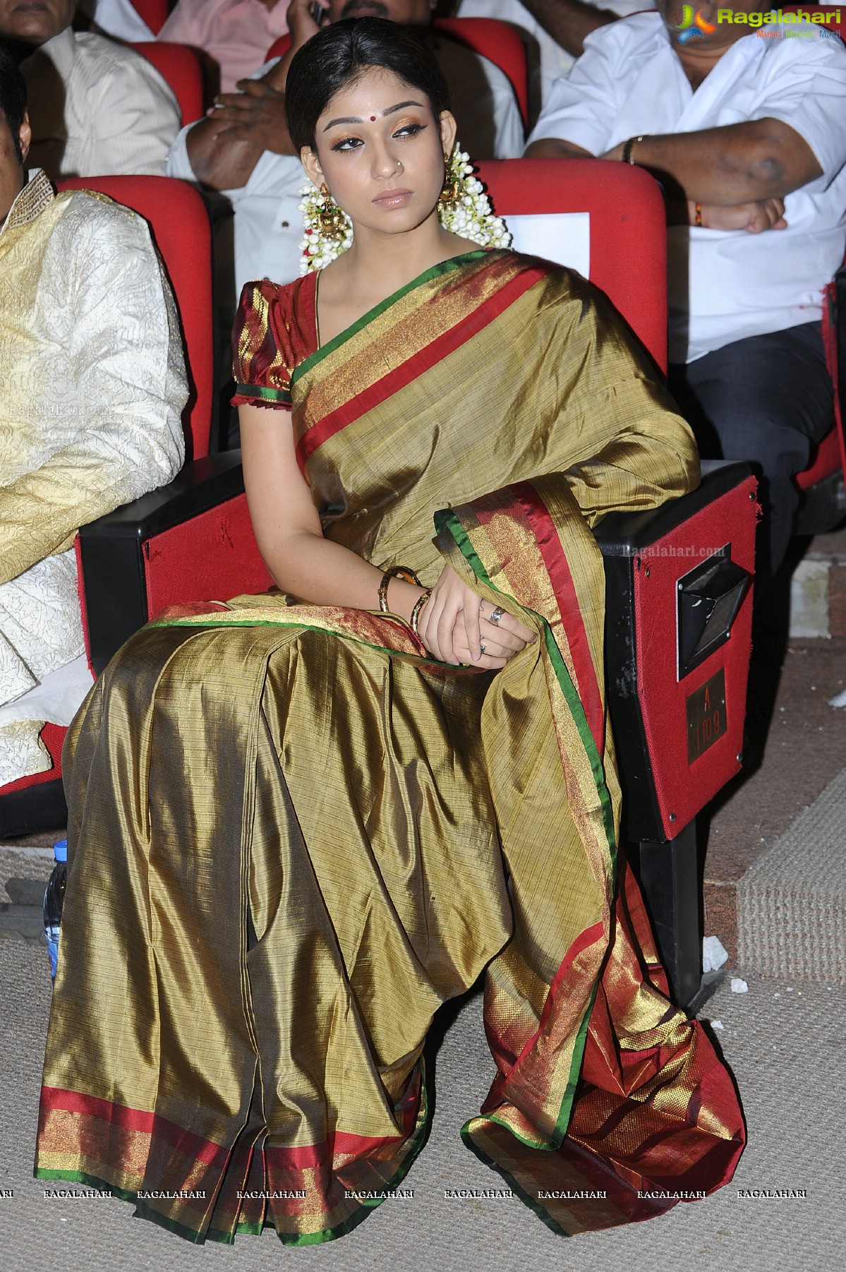 Nayantara at Sri Ramarajyam 50 Days Function HD Gallery, Images