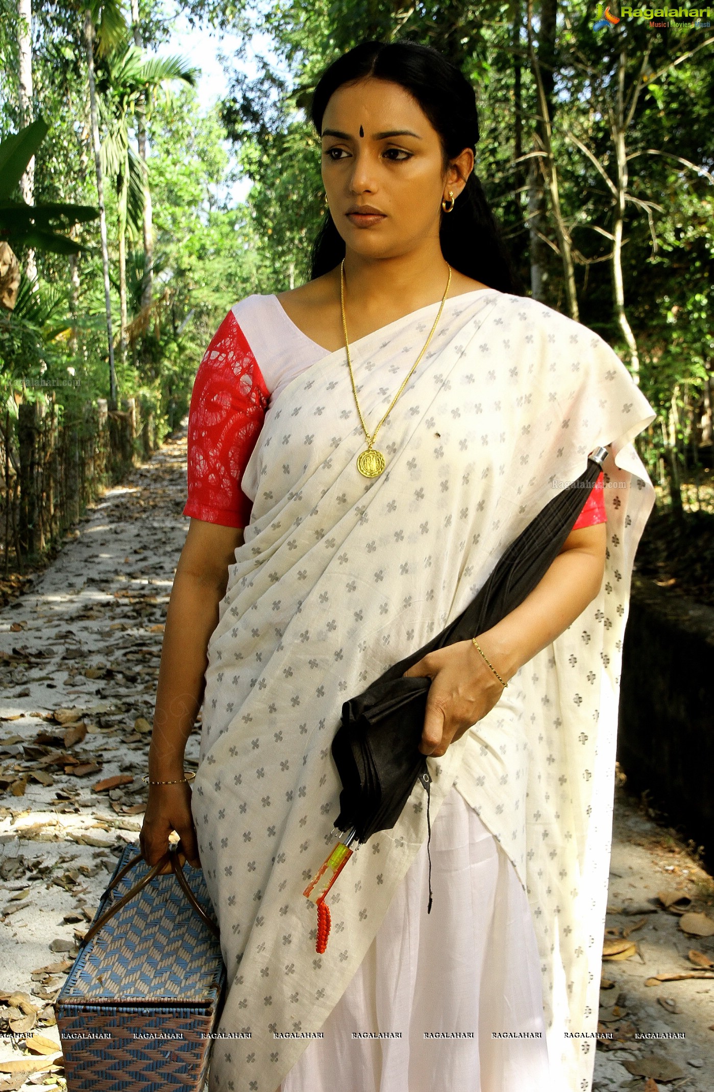 Shweta Menon (Posters)